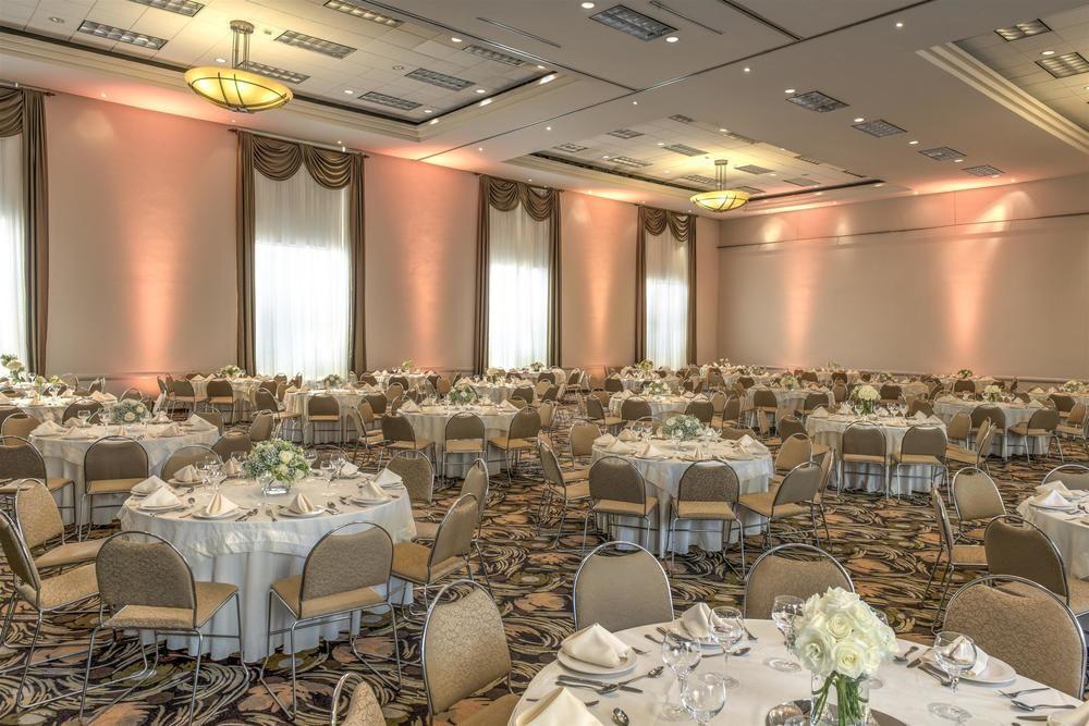 加莱里亚斯蒙特雷喜来登酒店 外观 照片 The ballroom at the Hilton San Francisco