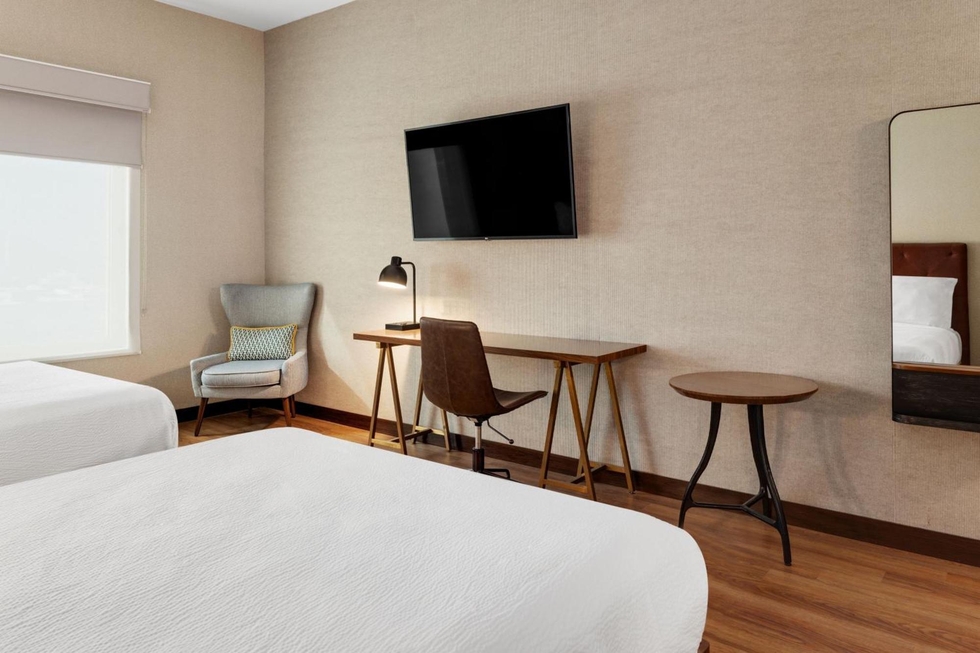 加莱里亚斯蒙特雷喜来登酒店 外观 照片 A room at the Hotel Zags
